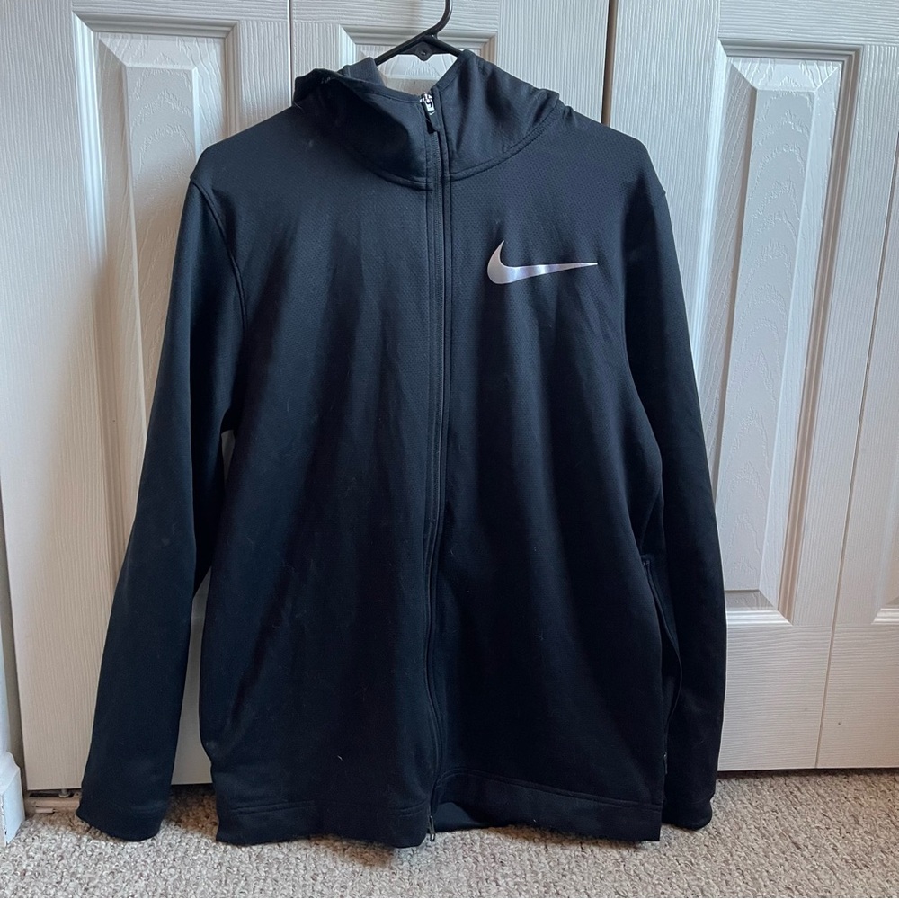 Men’s Nike basketball full zip hoodie size large